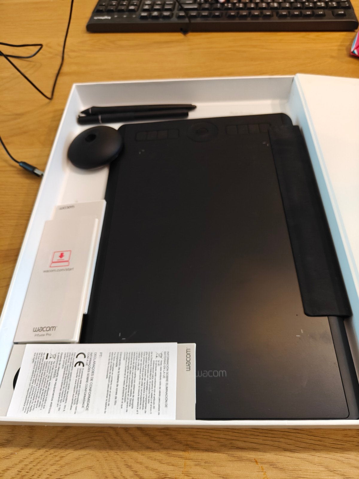 Wacom Intuos pro tablet, Elektronische apparatuur, Grillplaten, Ophalen