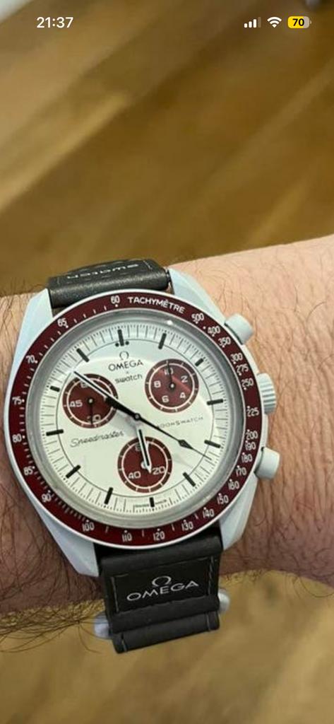 Omega x Swatch MoonsWatch Nieuw met doos en papieren, Handtassen en Accessoires, Horloges | Heren, Staal, Staal, Polshorloge, Nieuw