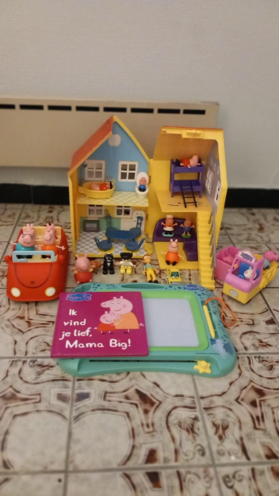 Peppa Pig huisje, Enfants & Bébés, Jouets | Maisons de poupées, Enlèvement, Utilisé, Maison de poupées