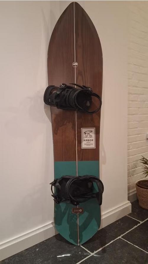 Deepsnowboard Arbor + bindingen Burton, Sport en Fitness, Snowboarden, Ophalen, Gebruikt, Board