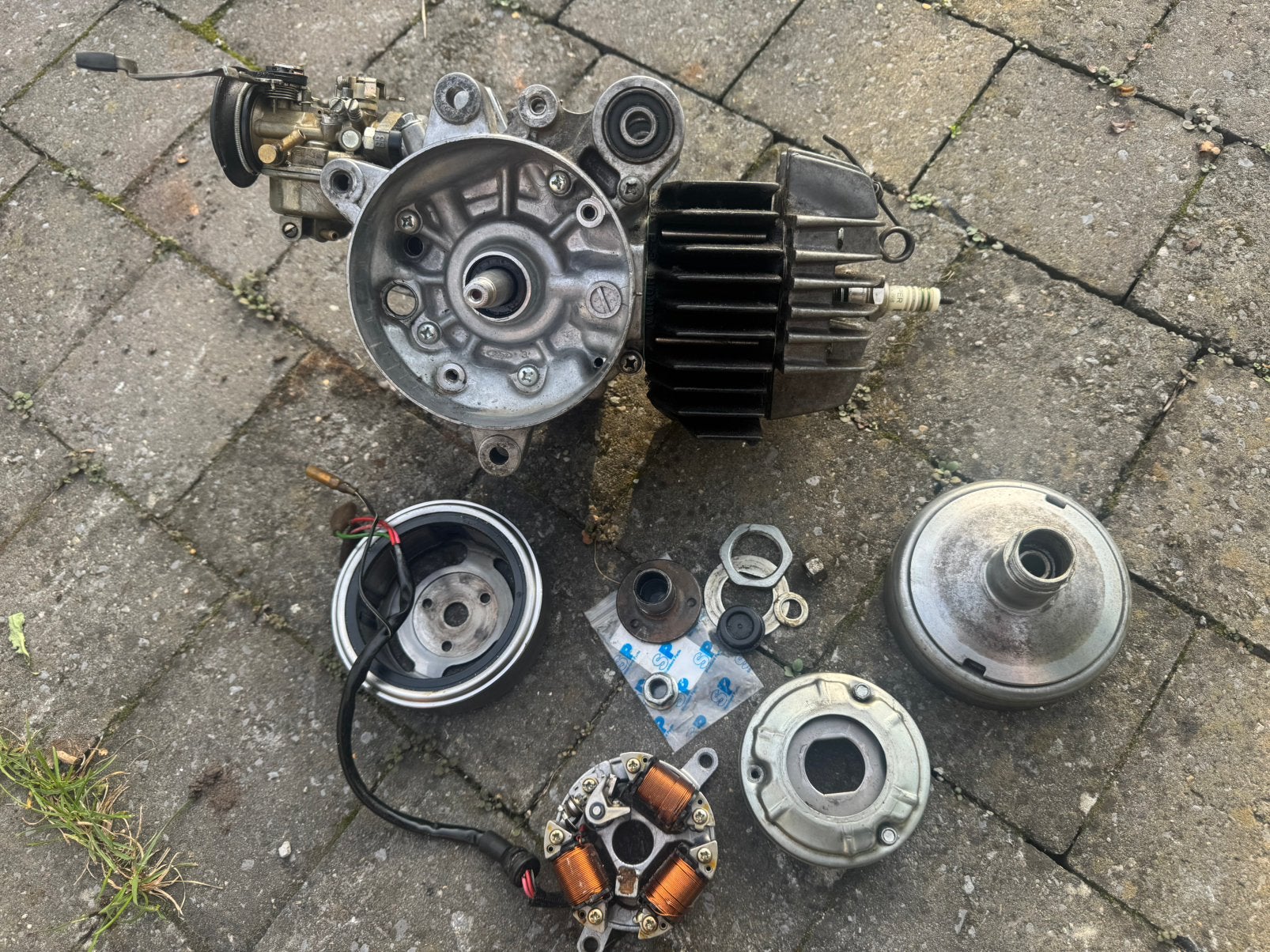 P3 cilinder honda camino +piston gebruikt, Ophalen of Verzenden, Gebruikt, Cilinder
