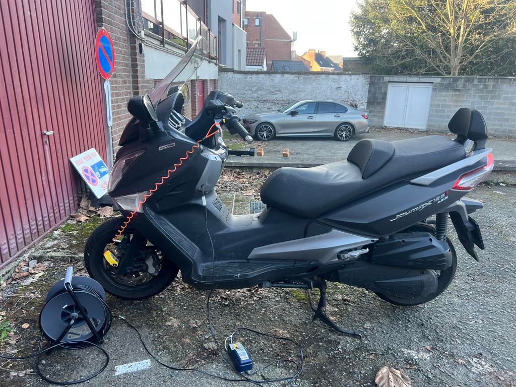 Sym Joymax 125cc - bon etat, Vélos & Vélomoteurs, Enlèvement, Utilisé