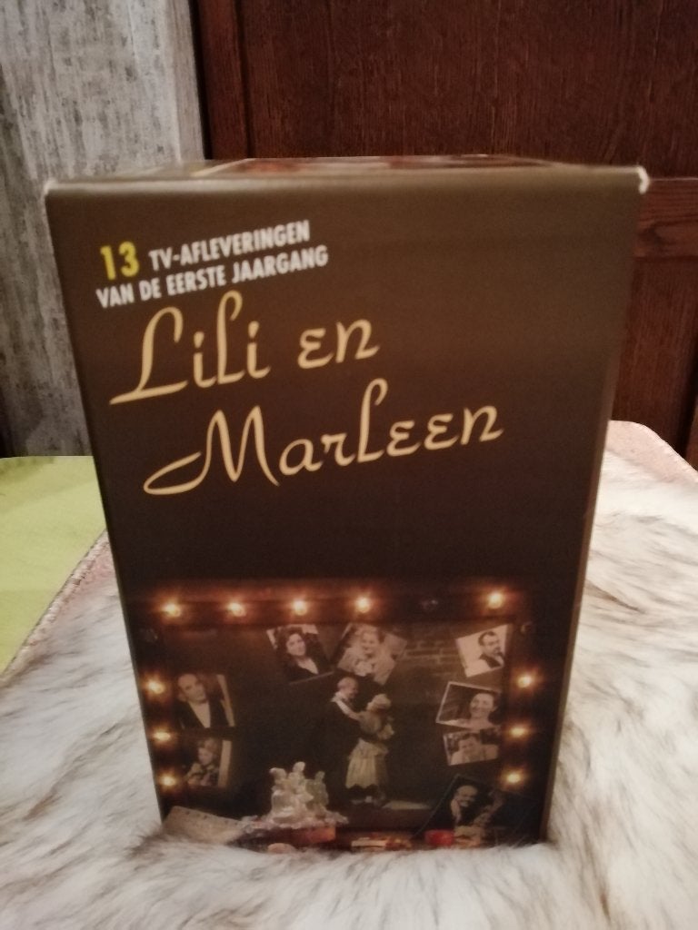 Videocassette, Nederlands, Zo goed als nieuw, Komedie, Vanaf 6 jaar