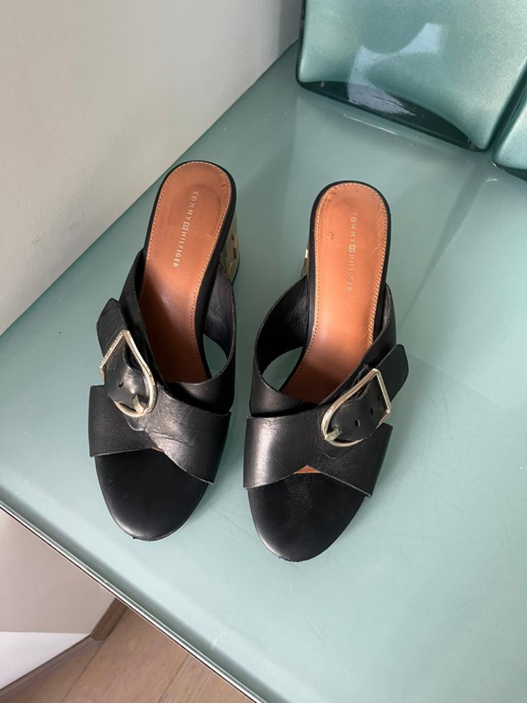 Prachtpige lederen schoenen Tommy Hilfiger, Kleding | Dames, Ophalen of Verzenden, Zo goed als nieuw