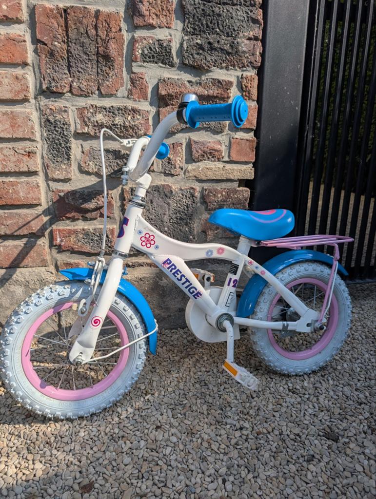 Kinderfiets 12", Stabilisateurs, Frein à rétropédalage, Comme neuf, Enlèvement