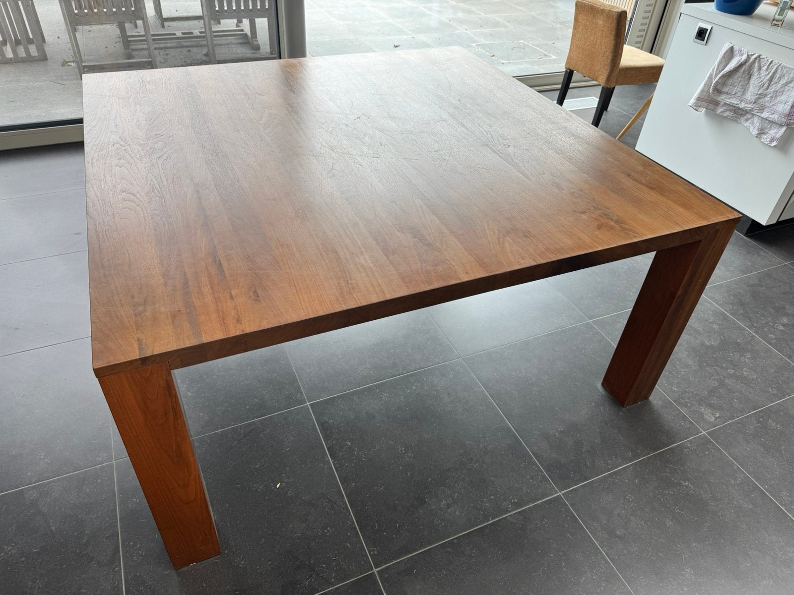 Bloktafel Joop Van Arnhem ‘Art of Living’ 160x160, Ophalen, Gebruikt, 150 tot 200 cm, Vijf personen of meer