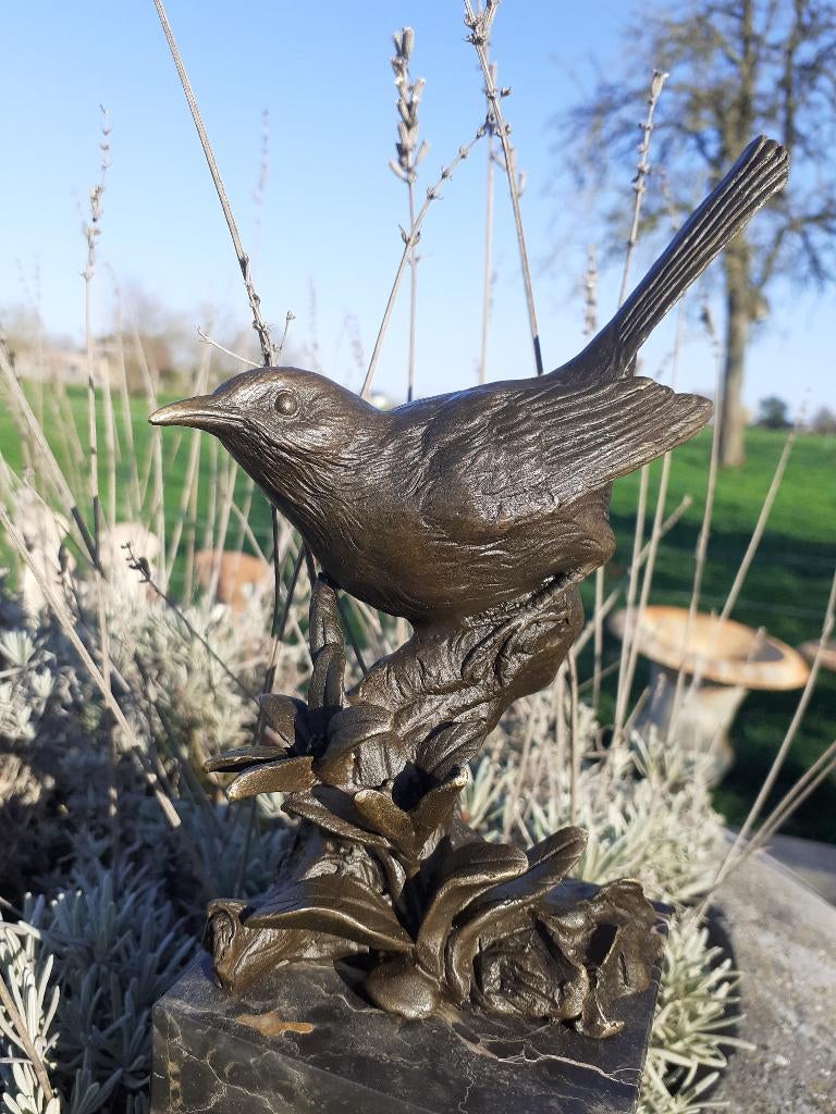 OISEAU EN BRONZE SIGNE MILO SUR SOCLE MARBRE, Enlèvement ou Envoi, Bronze