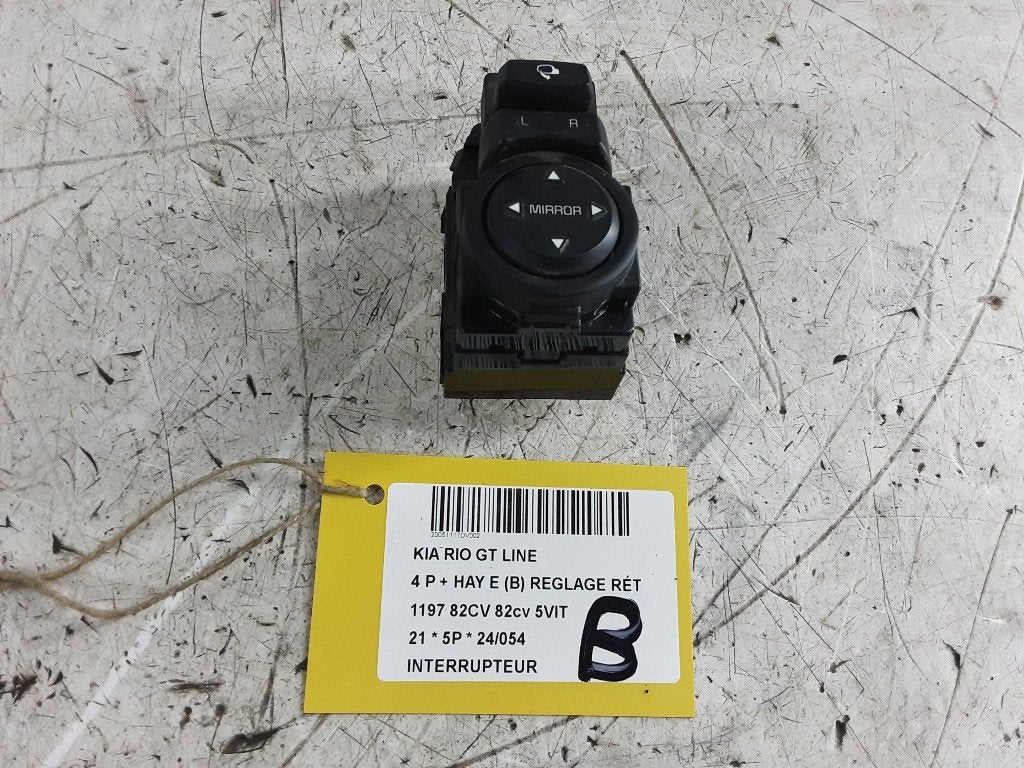 COMMUTATEUR Kia Rio IV (YB) (01-2017/04-2023) (4D64801160), Kia, Mevr. I. Hauben, Utilisé, Rue de l'Espoir 34 34
4030  GRIVEGNÉE, BE