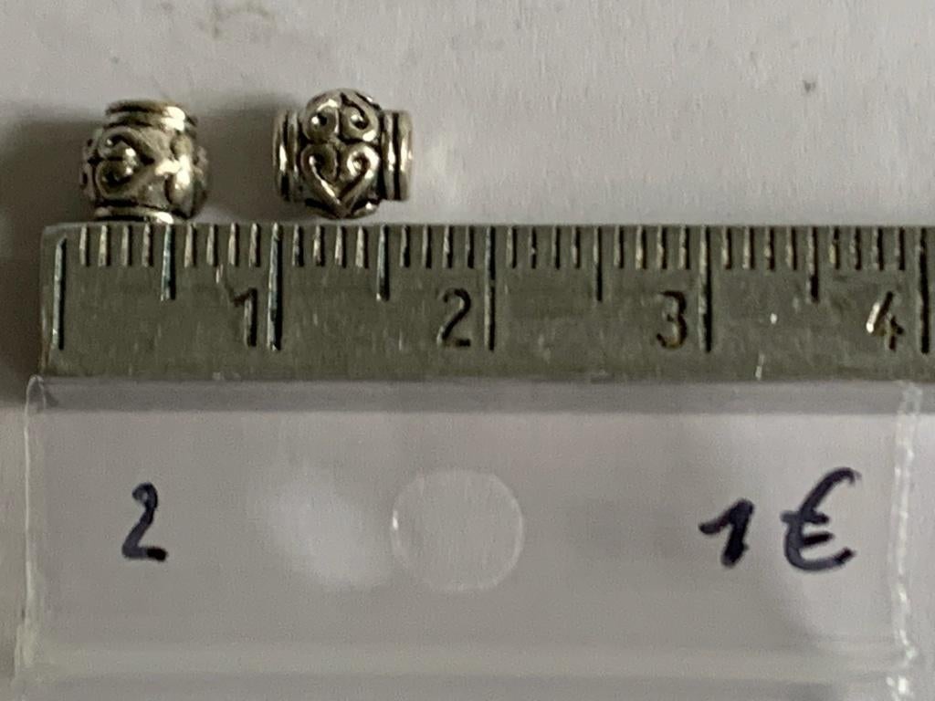 2 metalen kralen, Enlèvement ou Envoi, Neuf, Perle