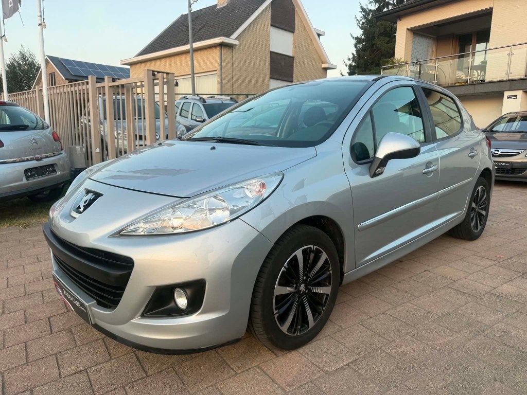 Peugeot 207 essence à partir de 2014, Autos, Achat, Entreprise, https://public.car-pass.be/vhr/74509ca0-7673-42cb-a7b8-e921b31fa138