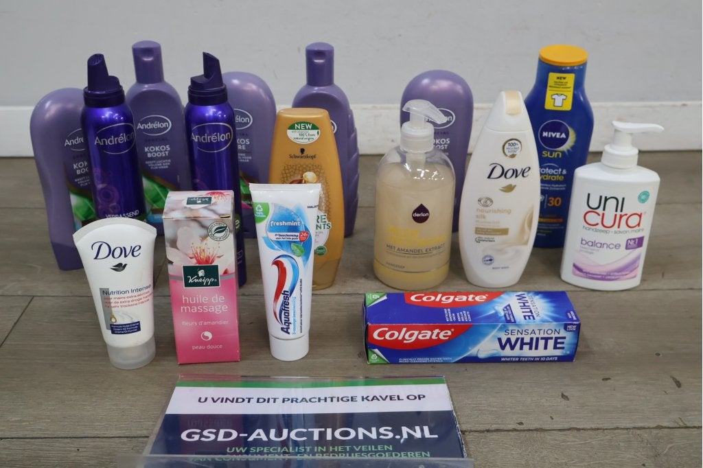 Verzorgingsproducten met Andrélon, Dove, Nivea en Colgate, Handtassen en Accessoires, Ophalen of Verzenden, Niet ingevuld, Niet ingevuld