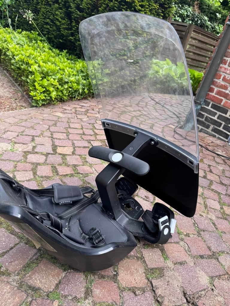 Bobike kinderzitje met scherm voor fiets, Fietsen en Brommers, Ophalen, Voorzitje, Bobike, Gebruikt
