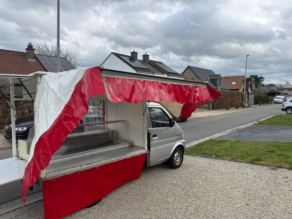 Marktwagen, Articles professionnels, Stock & Retail | Voitures, Enlèvement ou Envoi