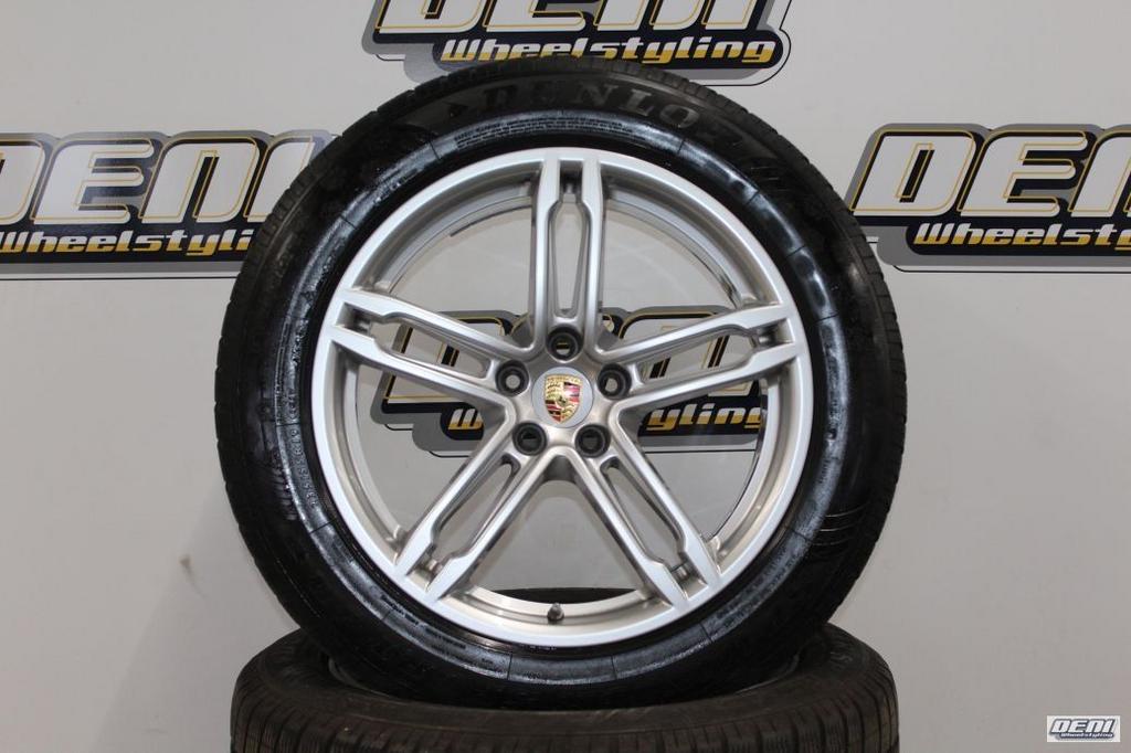 19" Porsche Macan originele winterset, Auto-onderdelen, Gebruikt, -, -, Banden en Velgen