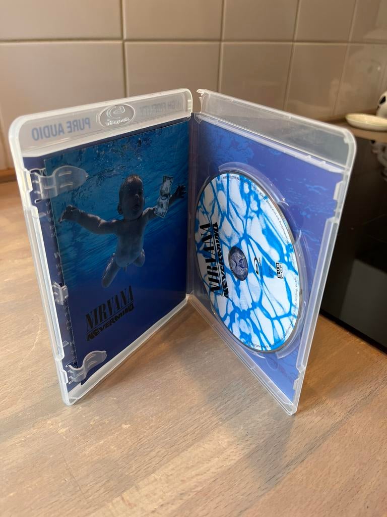 Blu-Ray audio Nirvana Nevermind Limited edition, Cd's en Dvd's, Ophalen of Verzenden, Zo goed als nieuw, Rock-'n-Roll