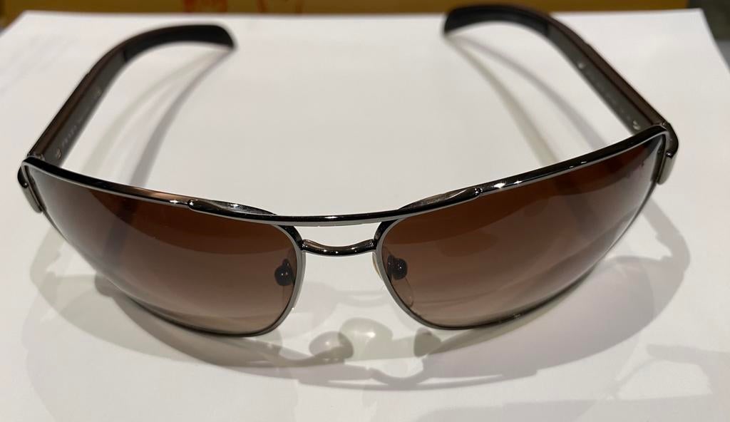 Lunettes de soleil PRADA vintage, Enlèvement ou Envoi, Comme neuf, Lunettes de soleil, Autres marques