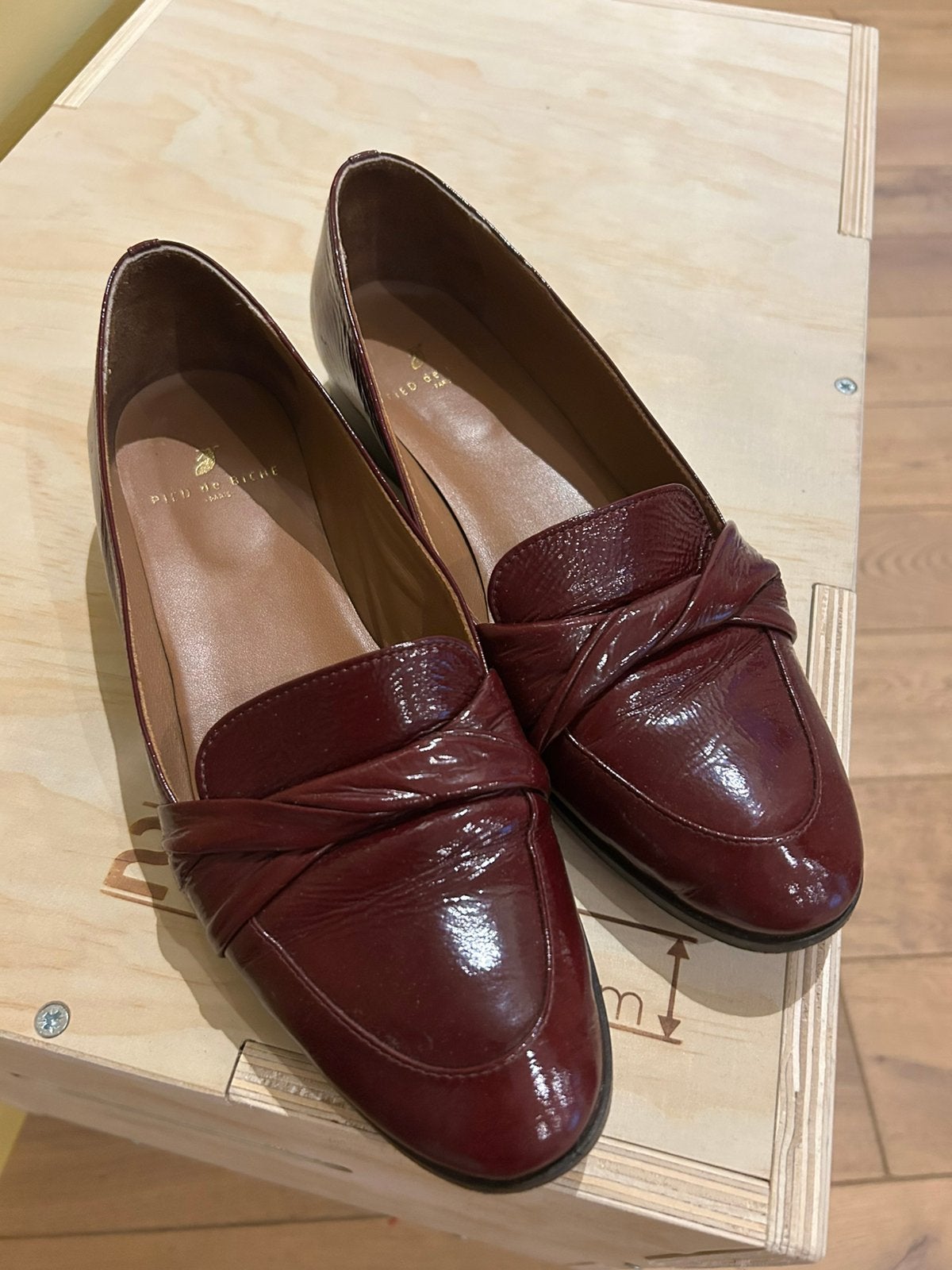Chaussures femme Pied de biche - T40, Enlèvement, Comme neuf
