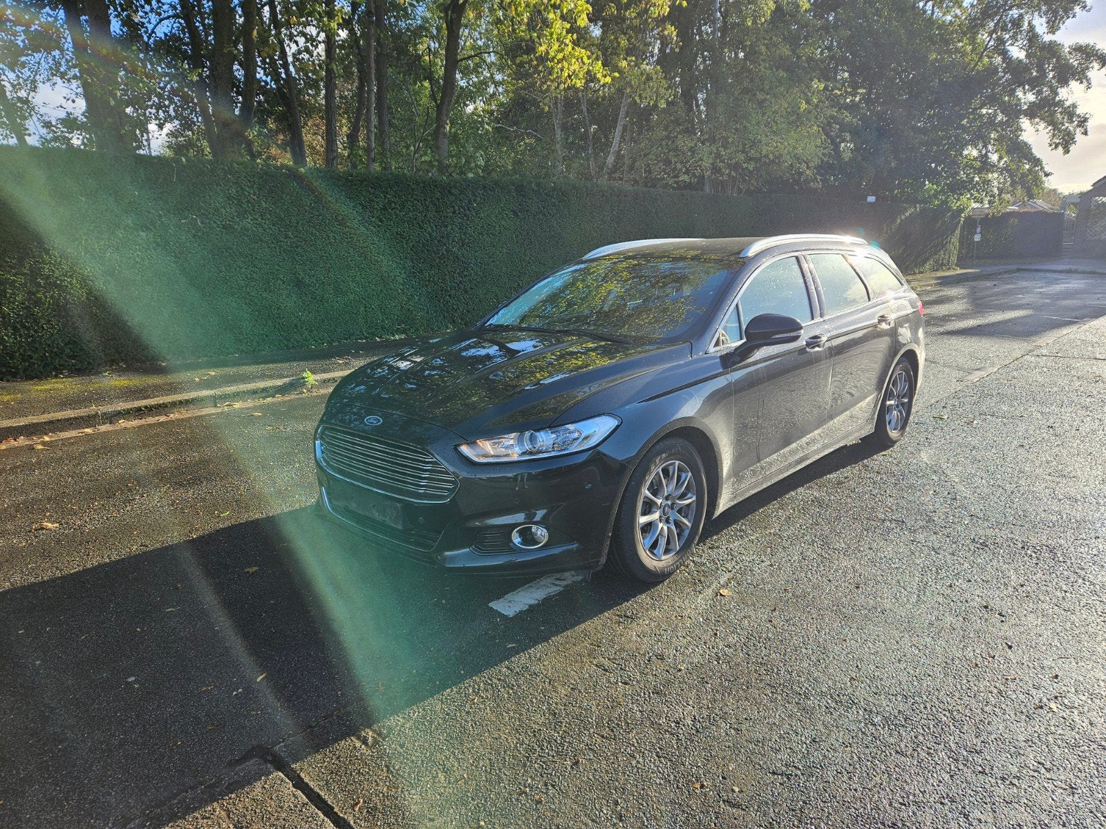 ford mondeo 1.6TDCI 103000km, Auto's, Voorwielaandrijving, Euro 5, Mondeo, Zwart