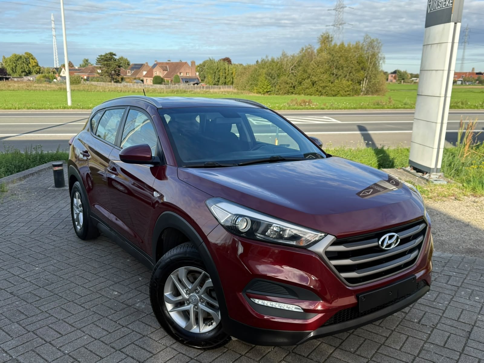Hyundai Tucson 1.6i Essence 97kW Euro 6b, Auto's, Voorwielaandrijving, Monovolume, Gebruikt, 130 pk