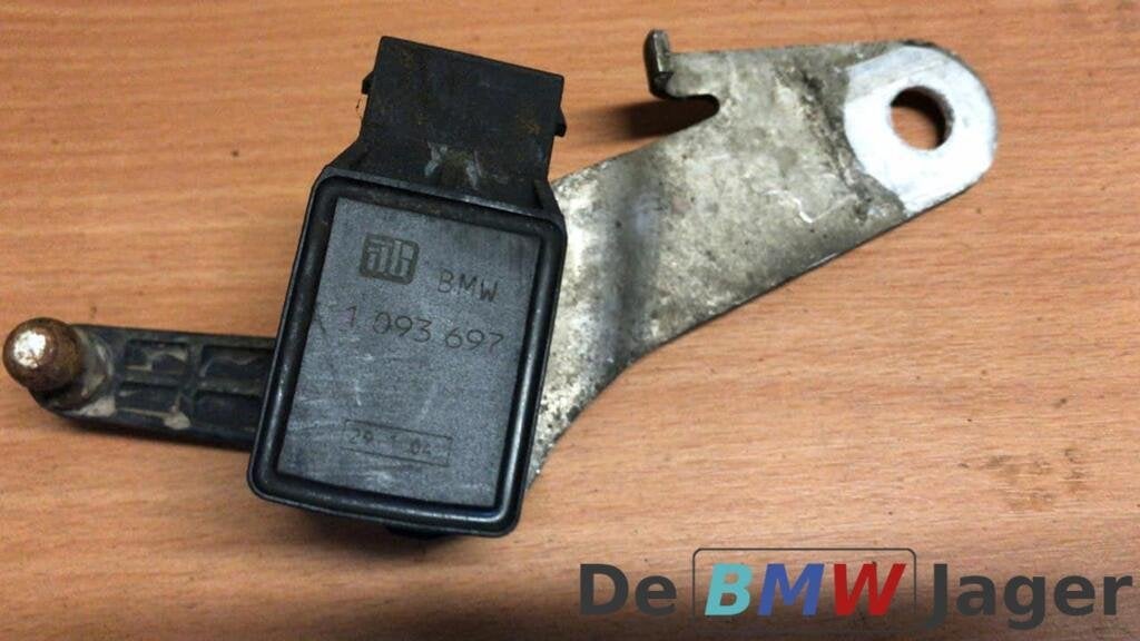 xenon hoogteregeling sensor BMW E53 E60 E61 E90  37141093697, Auto-onderdelen, Gebruikt, Ophalen of Verzenden, BMW, BMW