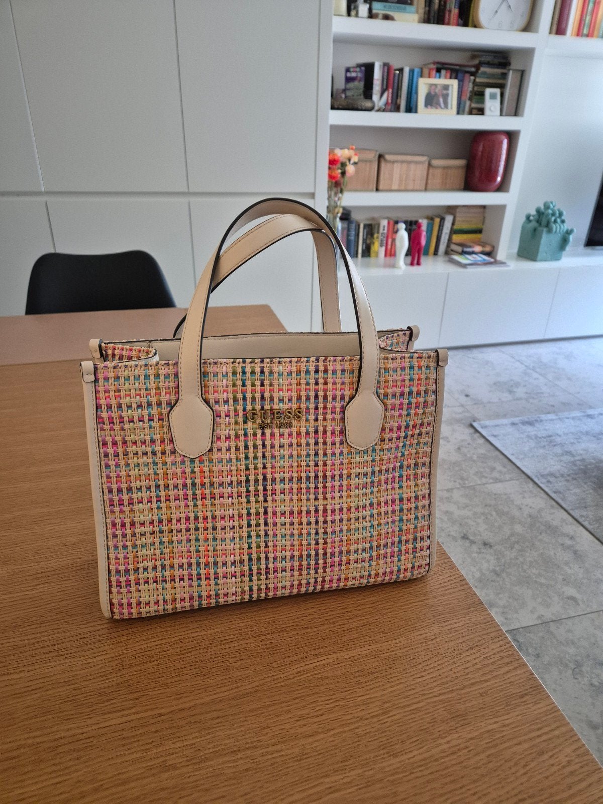 Handtas Guess, Ophalen, Handtas