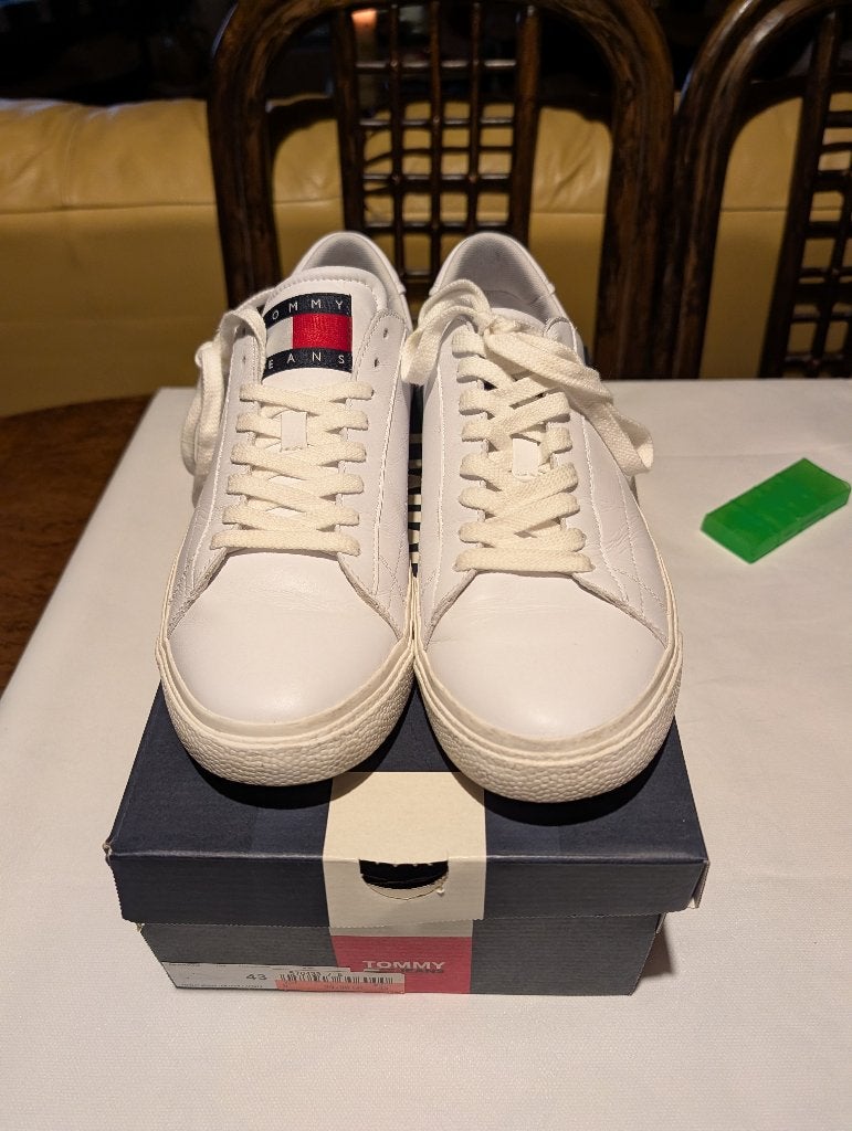 Tommy Jeans Witte Sneakers 43, Kleding | Heren, Wit, Nieuw, Ophalen of Verzenden, Sneakers