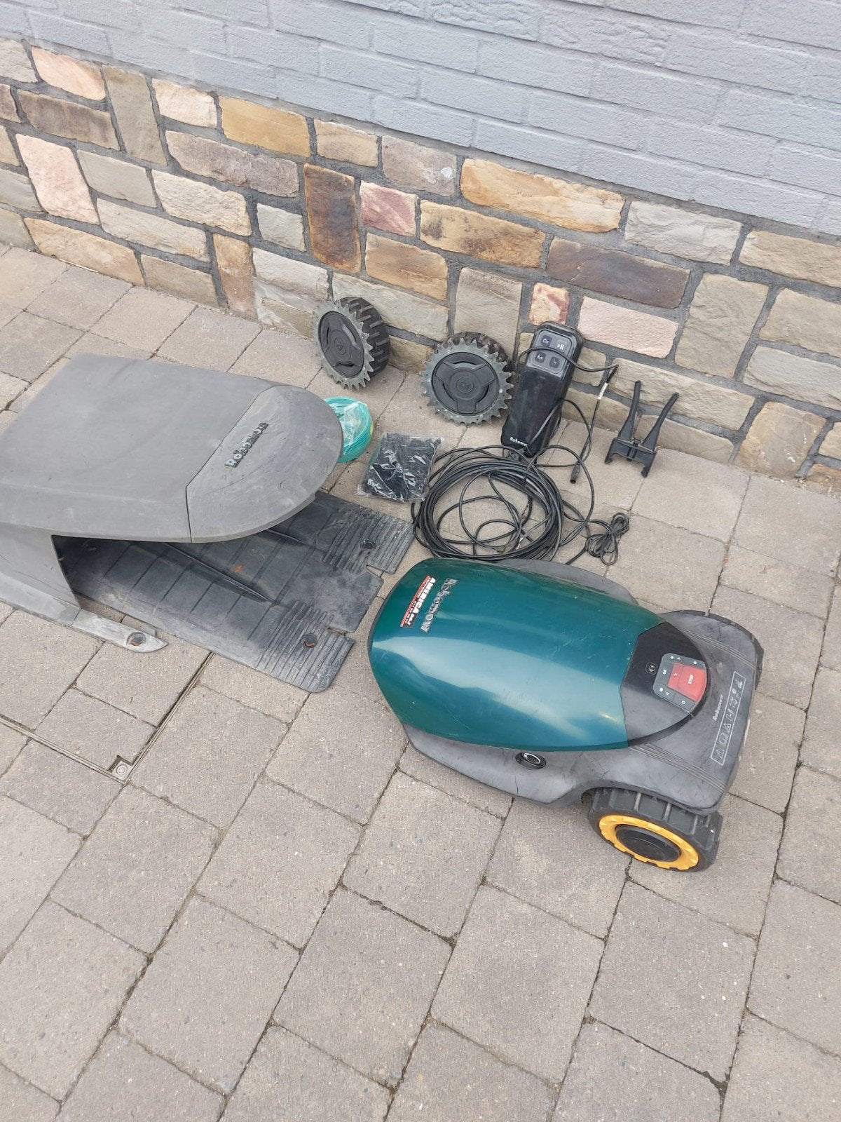 robomow RC 308PRO, Ophalen