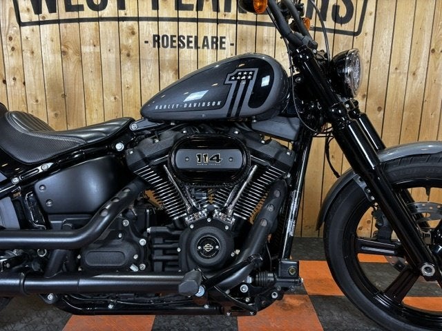 Harley-Davidson Street Bob, 1868 cm³, Customerservices@harley‑davidson.com, 3700 West Juneau Avenue
WI 53208  Milwaukee, US, Autre