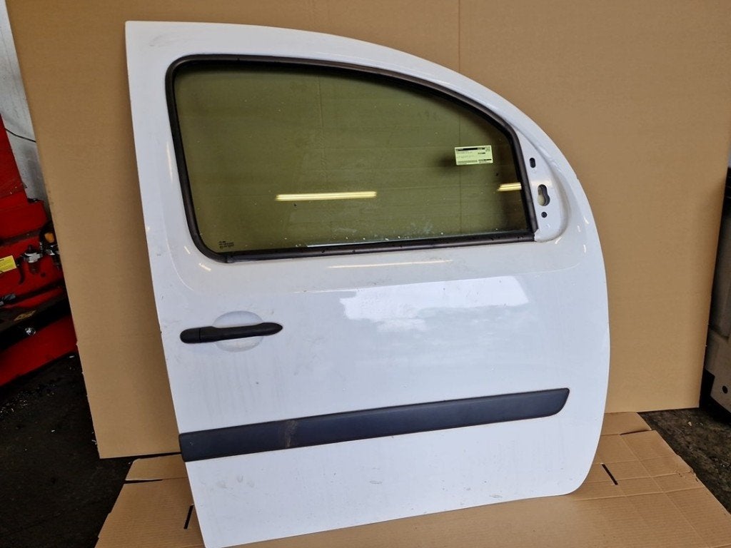 PORTE DROITE Renault Kangoo Express (FW) (01-2008/-), Autos : Pièces & Accessoires, Renault, Droite, Utilisé, Peter-Huppertz-Straße 5
51063  Köln, DE