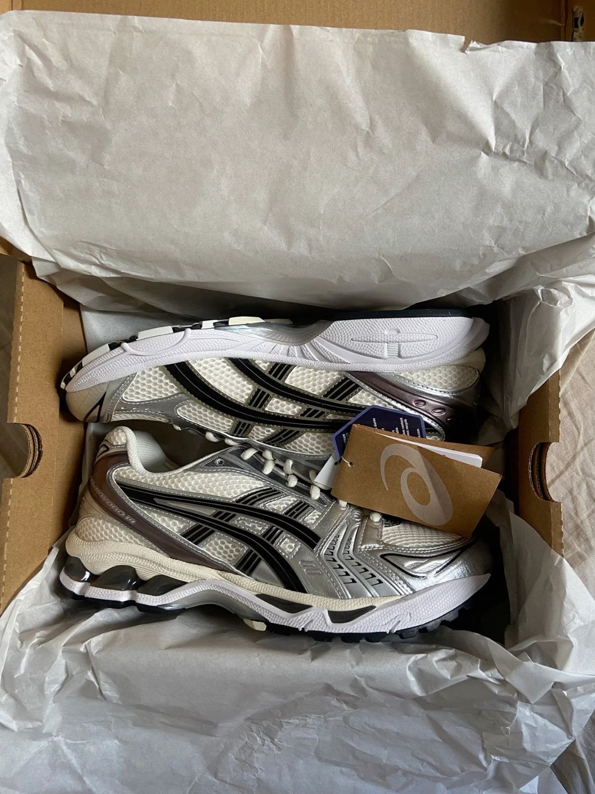 Asics gel kayano 14, Neuf, Enlèvement ou Envoi, Blanc, Baskets