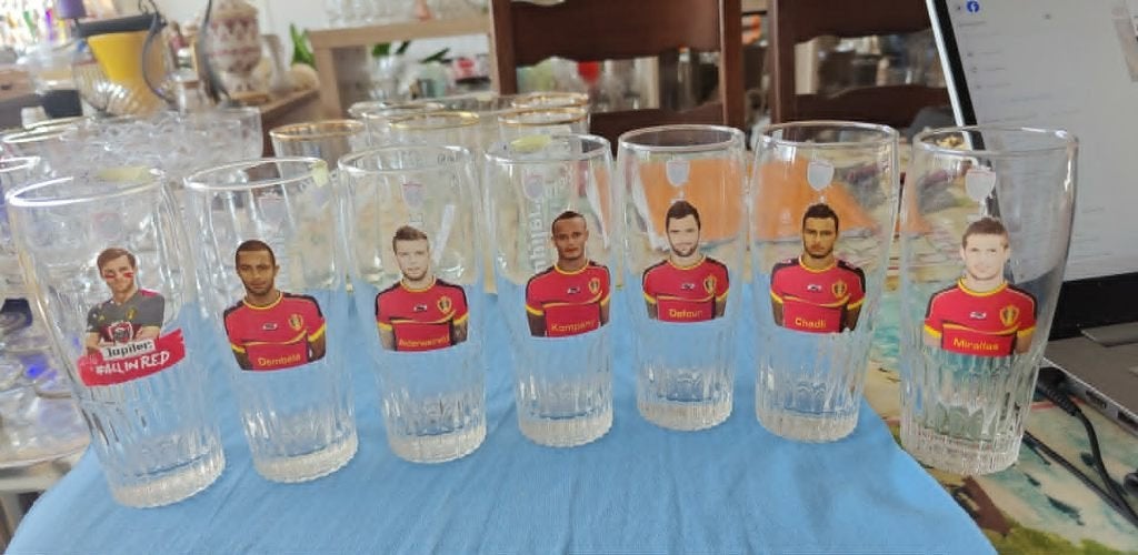 glazen bierglazen Jupiler Rode Duivels oude, Enlèvement ou Envoi, Comme neuf, Verre ou Verres, Jupiler