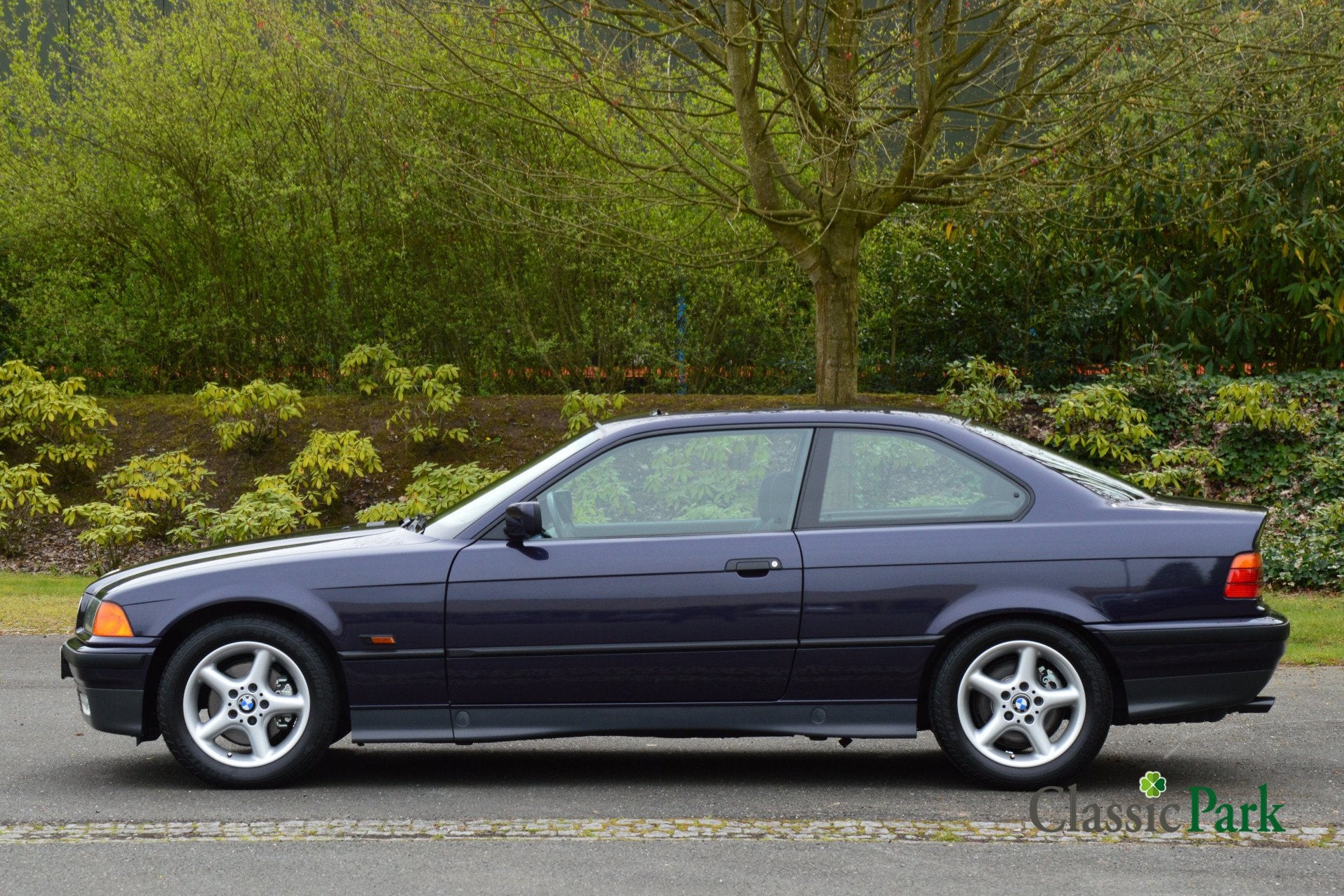 BMW 3 Serie 320i Coupé E36 (bj 1994), foto 2