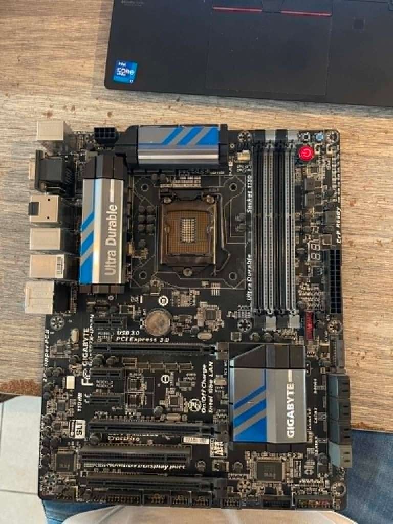 Gigabyte GA-Z87X-UD3H (LGA 1150, ATX, Intel Z87 chipset), Computers en Software, Moederborden, Gebruikt, Intel, DDR3, Ophalen of Verzenden