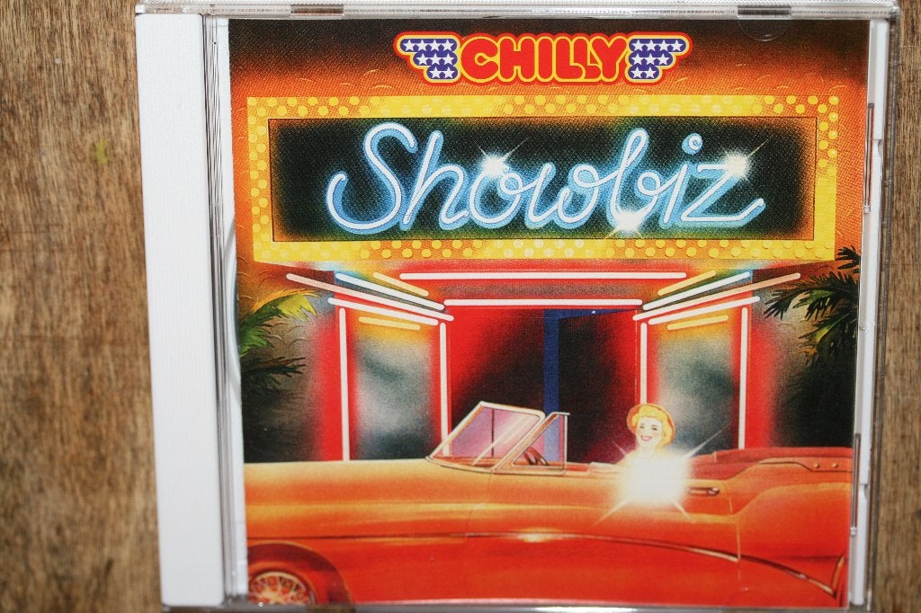 cd - Chilly – Showbiz / disco, CD & DVD, CD | Dance & House, Enlèvement ou Envoi, Comme neuf, Disco, Album