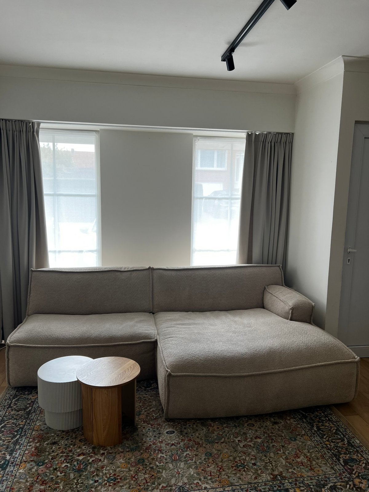 Lichtbeige hoekbank, Huis en Inrichting, Ophalen, Zo goed als nieuw