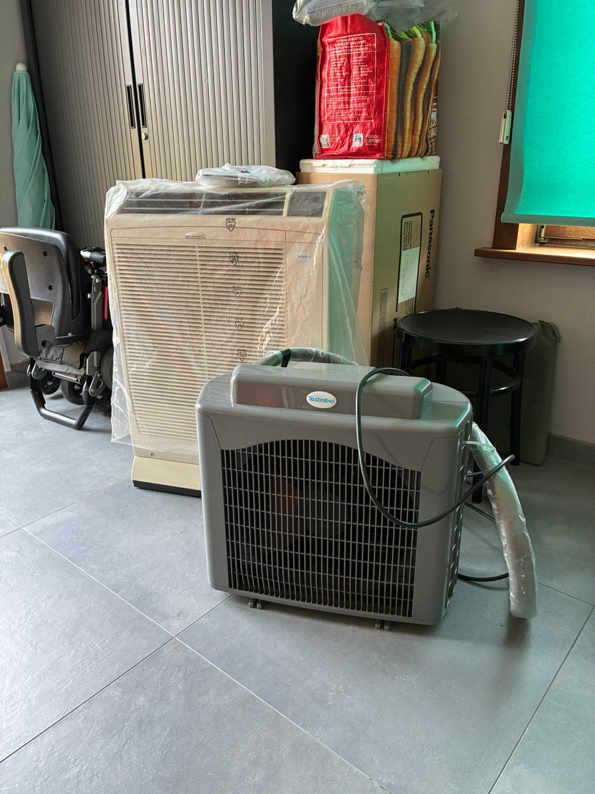 Technibel SCDF XXX C5 draagbare split-airco - als nieuw, Ophalen, Zo goed als nieuw, Koelen en Ontvochtigen, Afstandsbediening