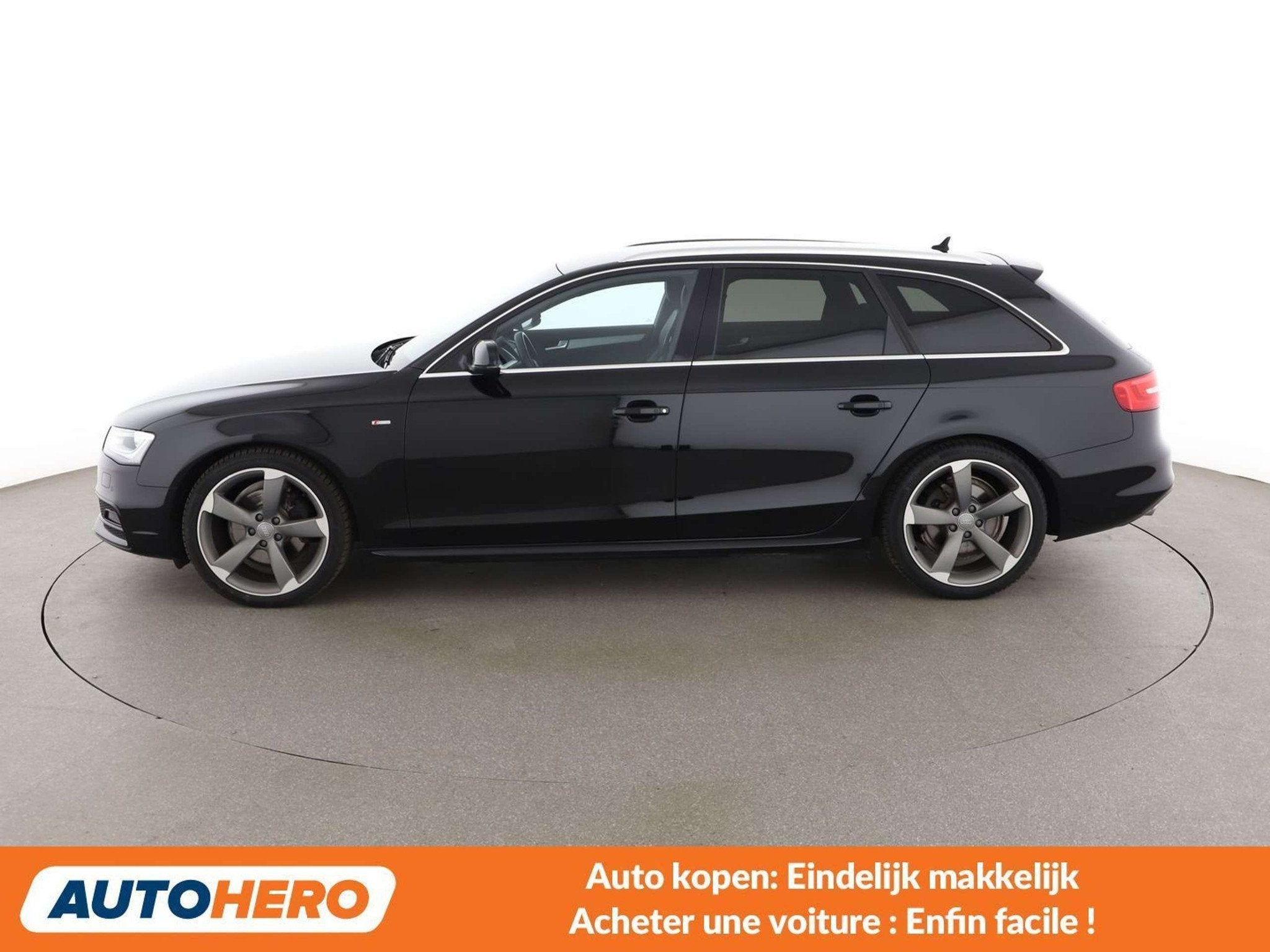 Audi A4 2.0 TDI clean diesel S line Sportpaket plus, Auto's, Audi, Voorwielaandrijving, Gebruikt, A4, Leder