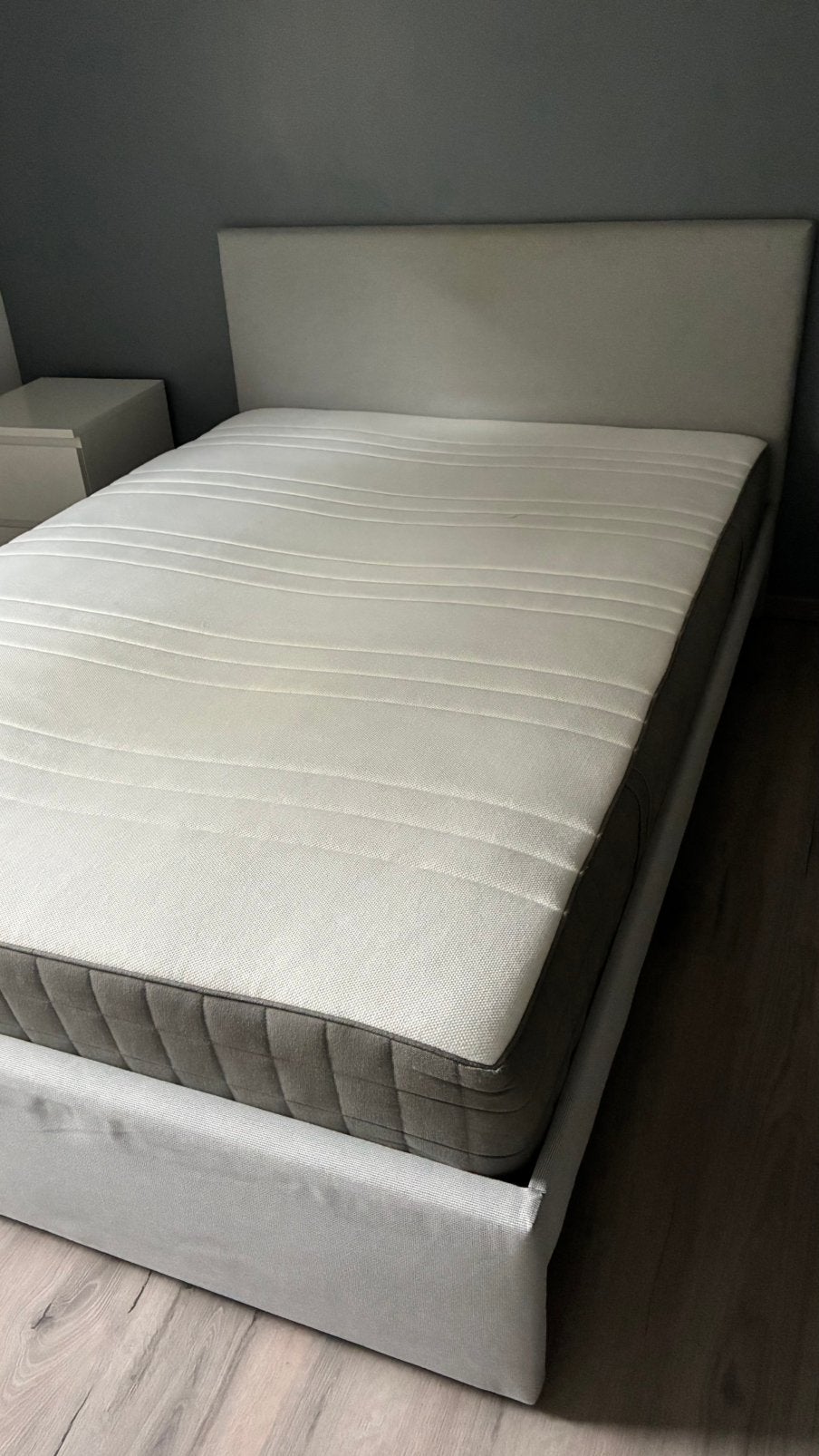 BED (lattenbodem+matras);140x200, Huis en Inrichting, Ophalen, Zo goed als nieuw