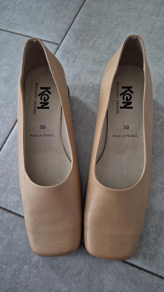 Nieuwe Ken-French schoenen, maat 39, huidskleurige schoenen, Ophalen, Schoenen met lage hakken, Beige, Nieuw