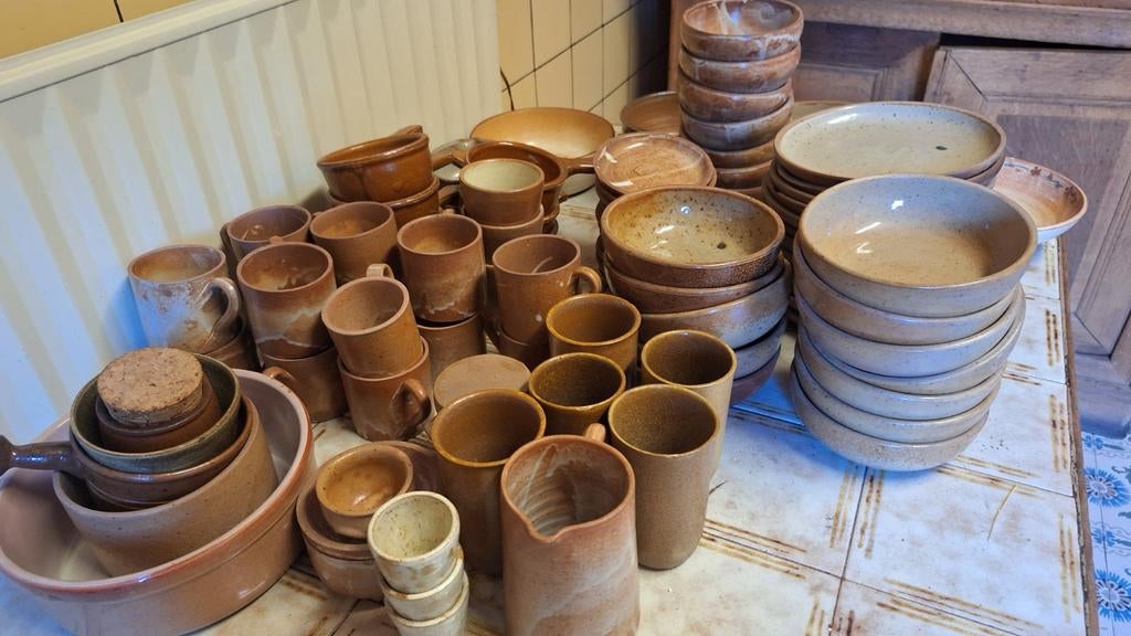 Service en gré artisanal. Poterie artisanale., Antiquités & Art, Enlèvement