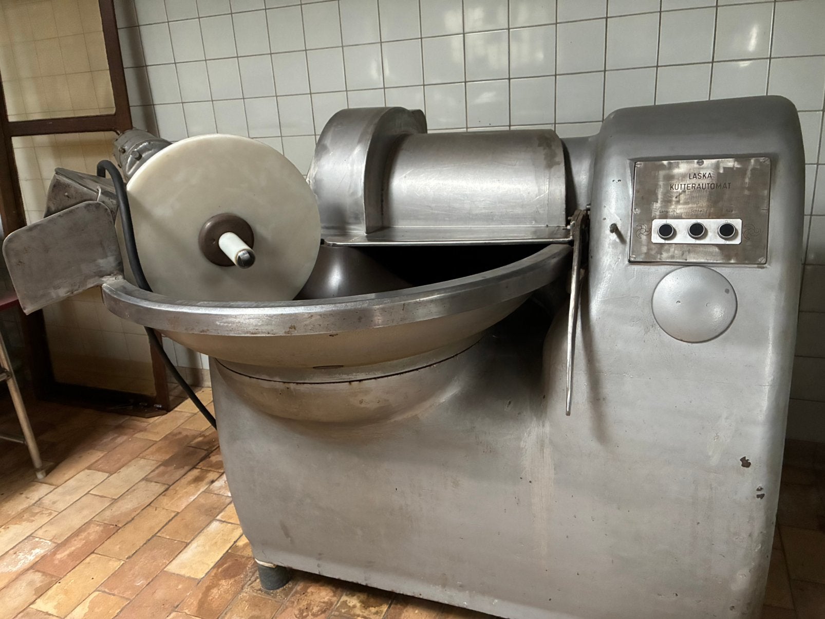 Vleescutter 100 liter, Ophalen, Vlees