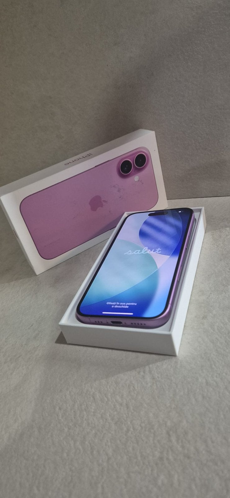 Iphone 16 pink, Telecommunicatie, Ophalen, Zo goed als nieuw, IPhone 16