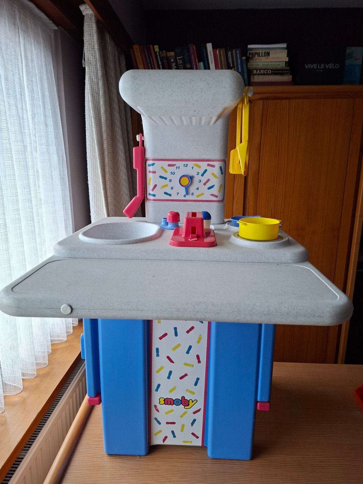 Kinderkeukentje en bijbehorende te koop., Ophalen, Gebruikt