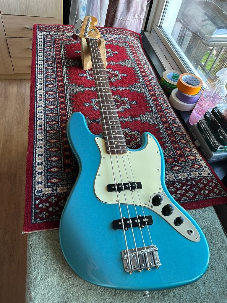 Fender Jazz Bass 2015 Lake Placid blauw, Muziek en Instrumenten, Ophalen, Zo goed als nieuw, Elektrisch