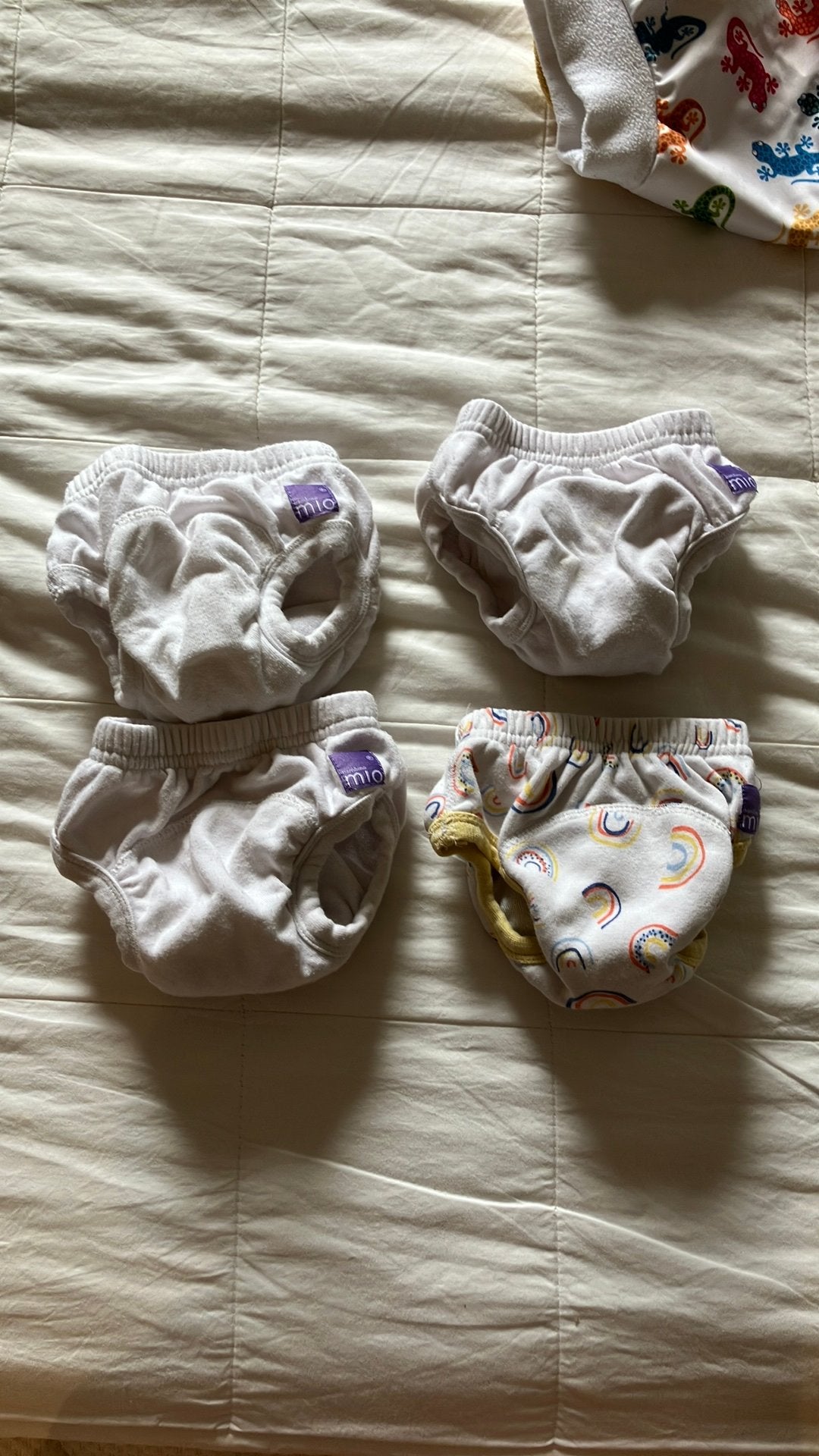 Lot de 4 petits pantalons d'entraînement - Bambino mio, Enlèvement, Comme neuf