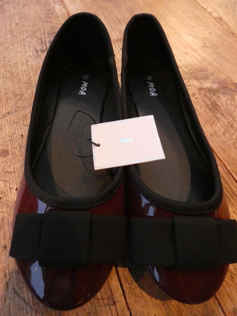 Nieuw MOA ballerina's bordeaux maat 37, Kleding | Dames, Ophalen of Verzenden, Nieuw, Ballerina's