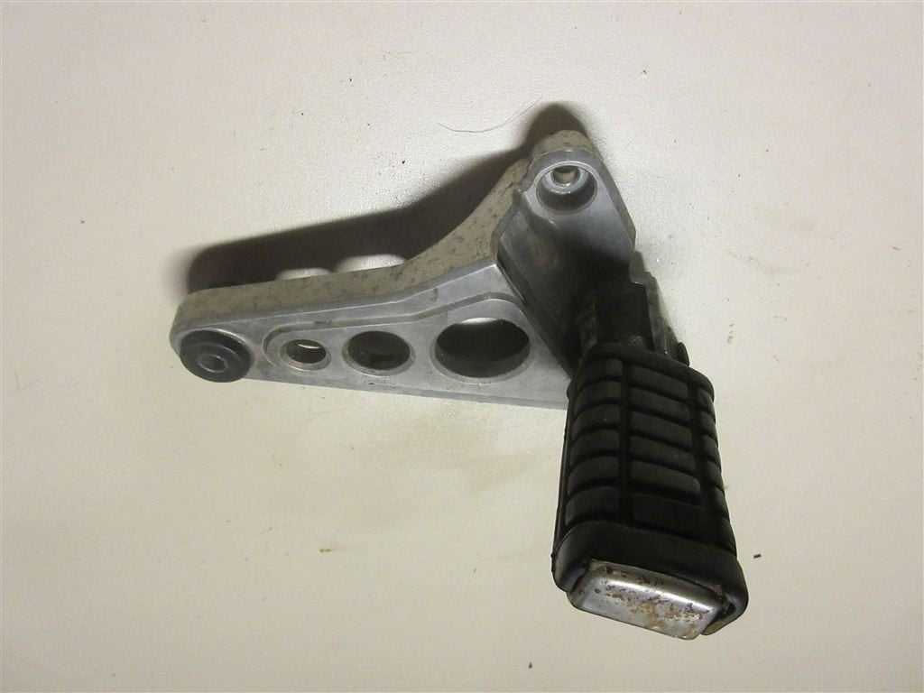 Honda VF700 schetsplaat rechts met voetsteun VF750 voetstep, Enlèvement ou Envoi, Utilisé