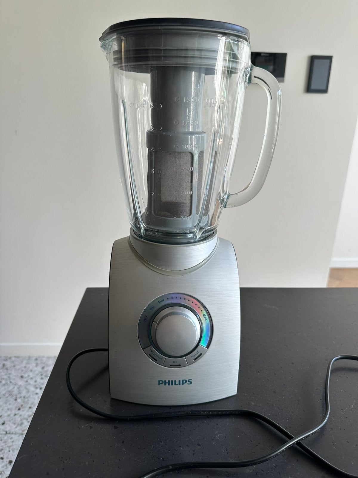 Kwalitatieve blender (Philips, met sapcentrifuge), Ophalen of Verzenden, Zo goed als nieuw, Blender