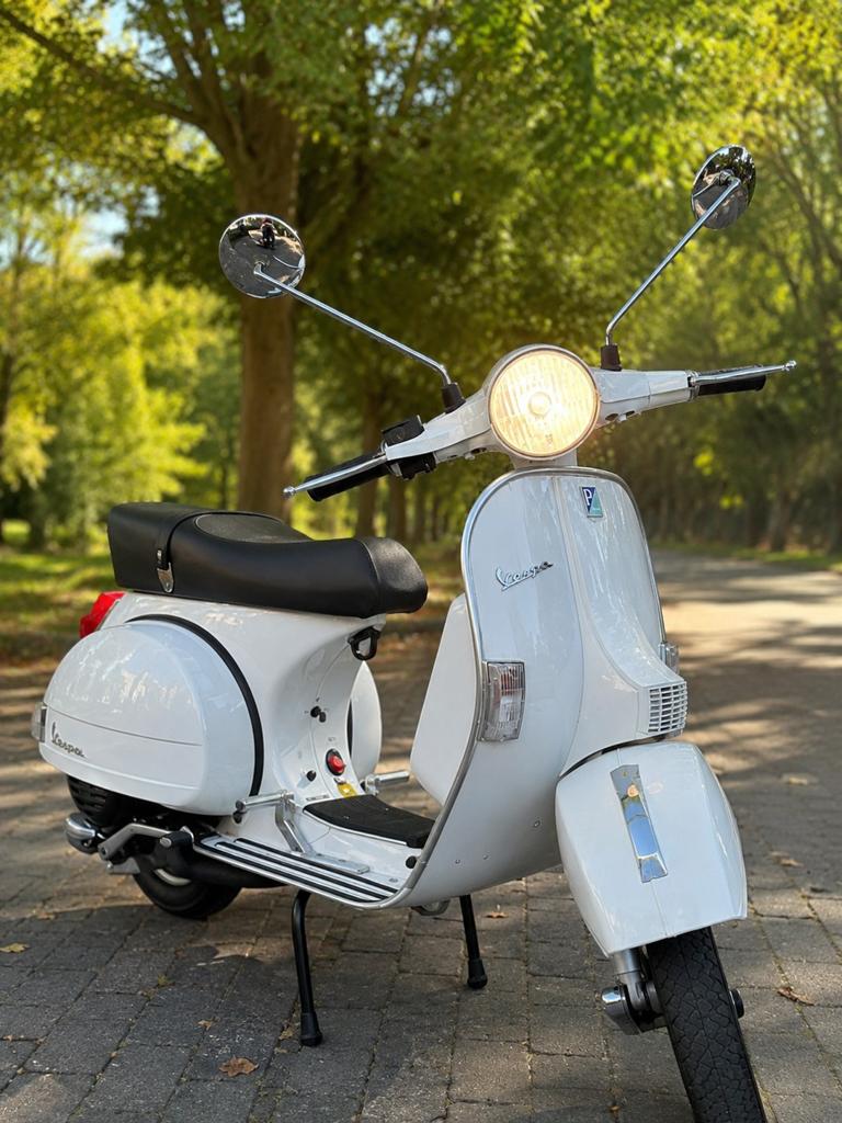 Vespa PX150 uit 2016!!!, Fietsen en Brommers, Snorfietsen en Snorscooters, Vespa