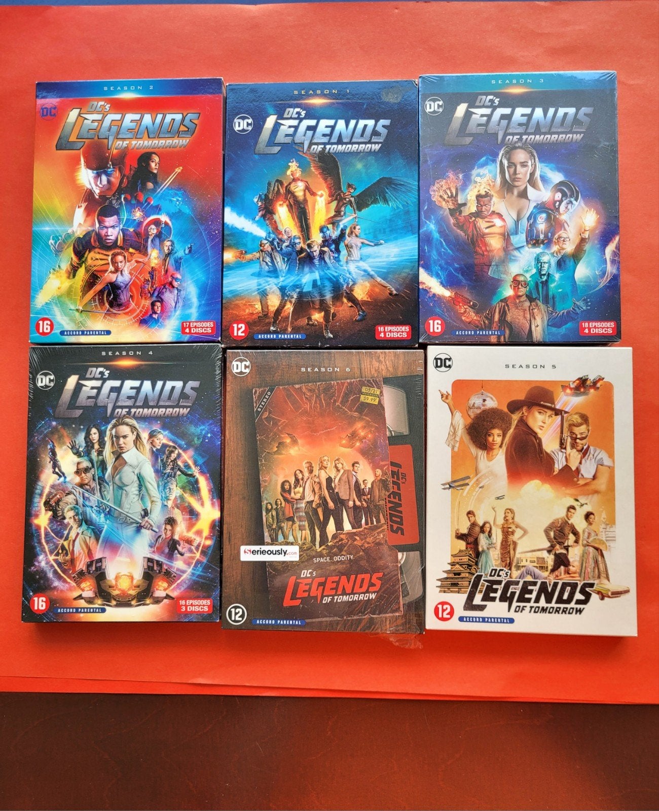 Legends of tomorrow dvd, CD & DVD, DVD | Action, Comme neuf